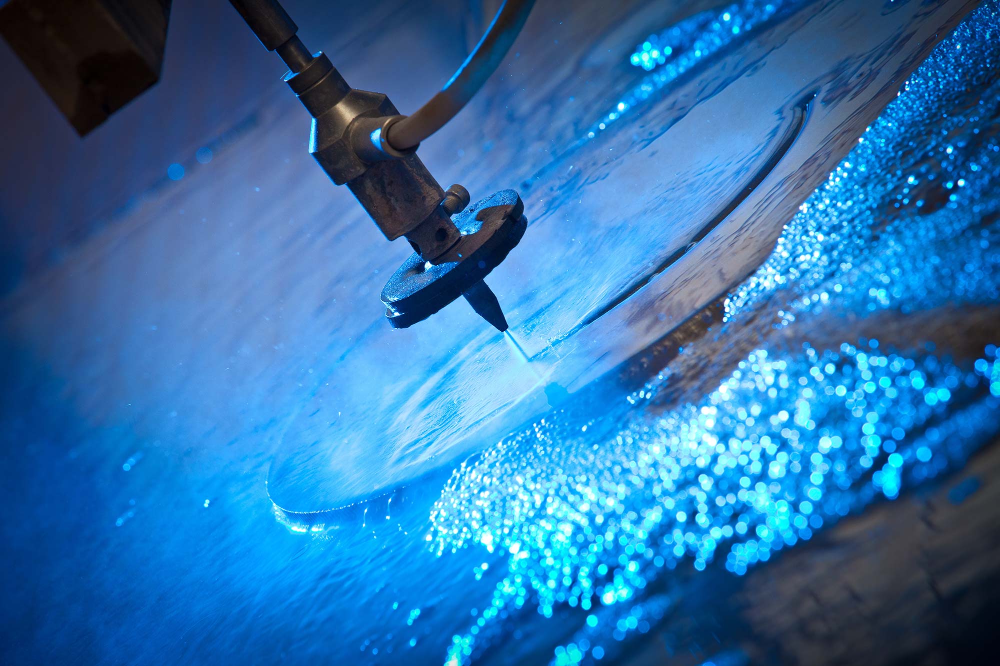 Découpeur industriel à jet d'eau haute-pression